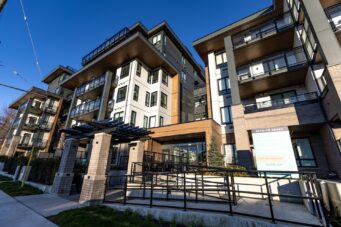 #603 – 2450 Garden Drive